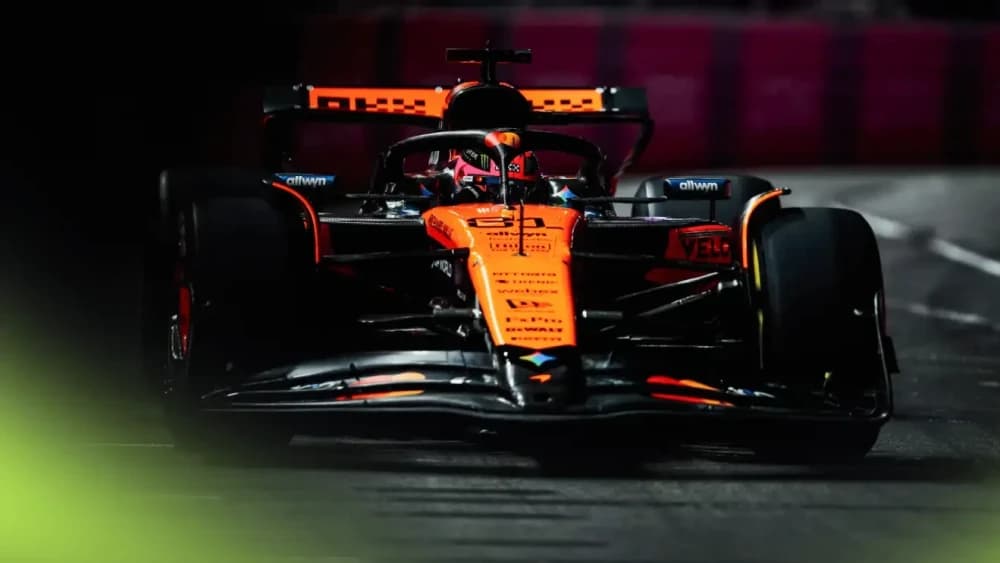 Risultati F1 PL2 GP Las Vegas 2025: Norris davanti, Leclerc terzo ma fermo in pista