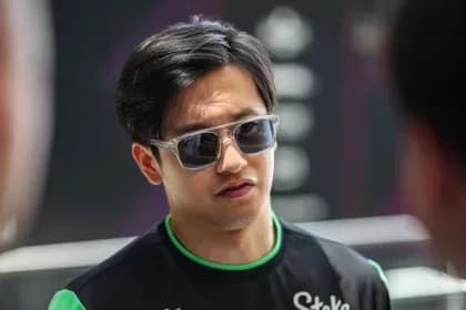 Zhou Guanyu potrebbe diventare riserva Ferrari nel 2025