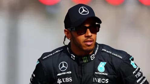 Hamilton trionfa a Las Vegas: una corsa da leggenda