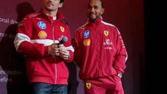 Italia stringe sugli influencer: Leclerc e Hamilton devono guidare anche fuori dalla pista?