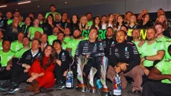 Mercedes trionfa a Las Vegas, Russell e Hamilton sul podio