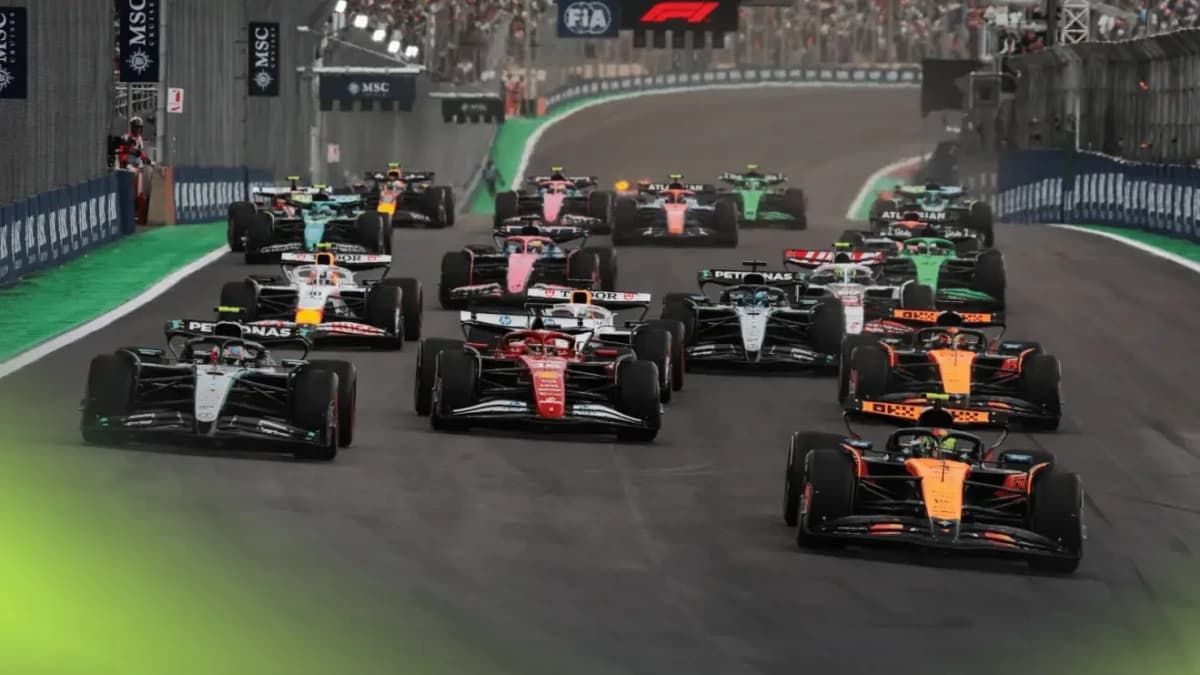 Ferrari, Hamilton e Leclerc: rotta su un GP di Las Vegas gelido Ferrari, Hamilton e Leclerc: rotta su un GP di Las Vegas gelido